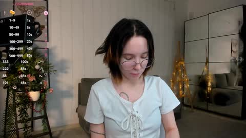 Snapshot of lilithlunna chatting on 10, 1, 2025 Lilith online show from 10, 1, 2025