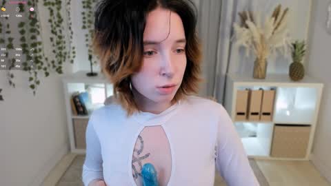 Snapshot of lilithlunna chatting on 26, 1, 2025 Lilith online show from 26, 1, 2025