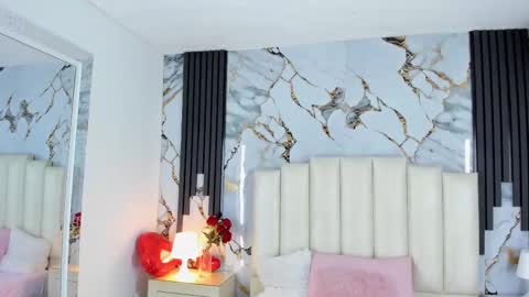 Lilith  online show from 21, 2, 2025