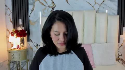 Lilith  online show from 23, 4, 2026