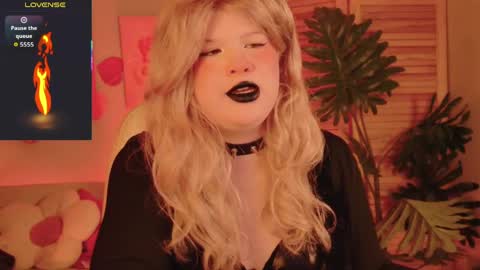 LilithNelson online show from 23, 4, 2026