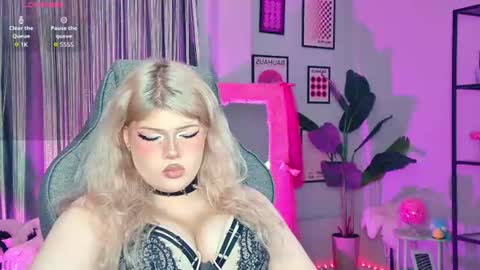 LilithNelson online show from 28, 7, 2026