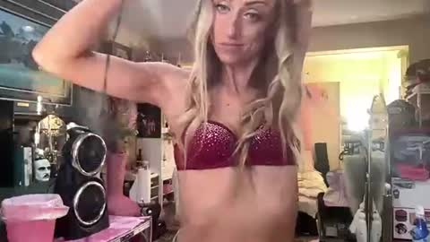 Lilithohfish online show from 6, 8, 2026
