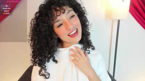 Snapshot of lilithsteinberg chatting on 12, 10, 2025 jessi 3 online show from 12, 10, 2025