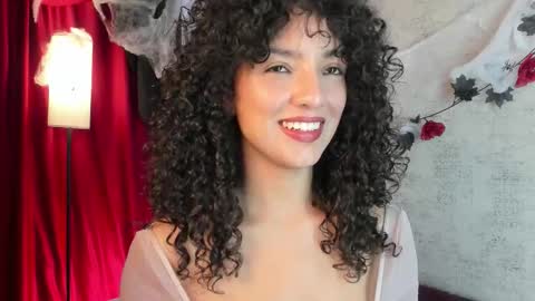 Snapshot of lilithsteinberg chatting on 27, 10, 2025 jessi 3 online show from 27, 10, 2025