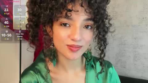 Snapshot of lilithsteinberg chatting on 13, 11, 2025 jessi 3 online show from 13, 11, 2025