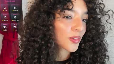 Snapshot of lilithsteinberg chatting on 14, 11, 2025 jessi 3 online show from 14, 11, 2025