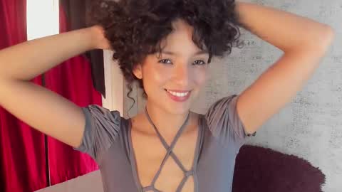 Snapshot of lilithsteinberg chatting on 20, 12, 2025 jessi 3 online show from 20, 12, 2025