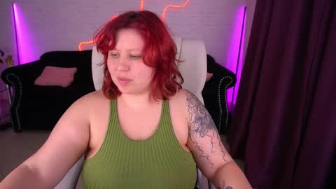 Snapshot of liliyamoon chatting on 9, 11, 2025 Liliya online show from 9, 11, 2025