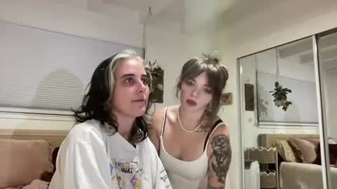 lilldaddysgirl online show from 28, 9, 2025