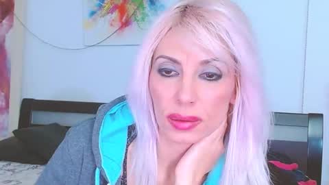 Lara online show from 22, 2, 2025