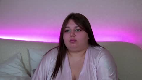 LillianHaig online show from 30, 1, 2025