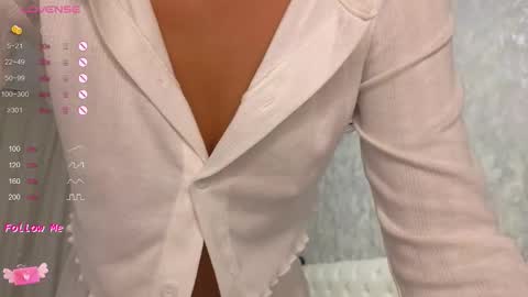 Lara Angel online show from 8, 10, 2025