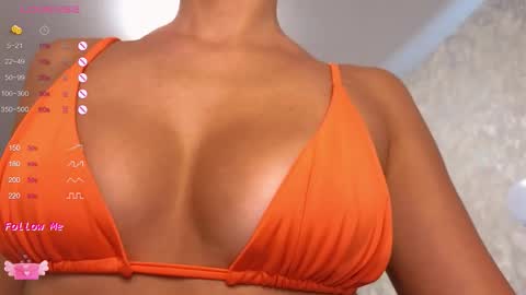 Lara Angel online show from 14, 10, 2025