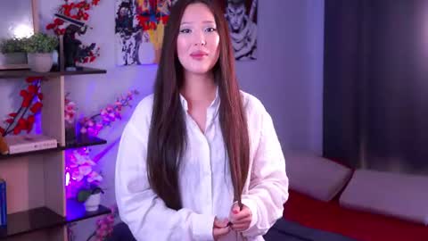 Snapshot of lillie_sun chatting on 17, 6, 2026 lillie_sun online show from 17, 6, 2026