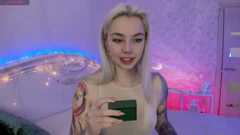 LilliMoore online show from 17, 1, 2026