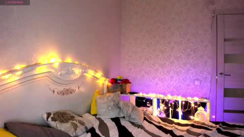 LilliMoore online show from 12, 2, 2026