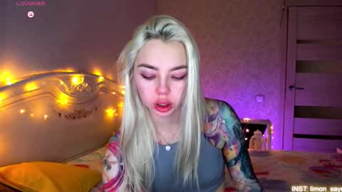 LilliMoore online show from 4, 3, 2026