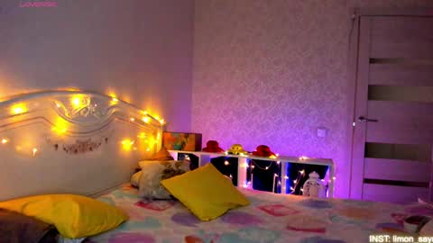 LilliMoore online show from 27, 3, 2026