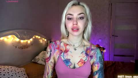 LilliMoore online show from 26, 4, 2026