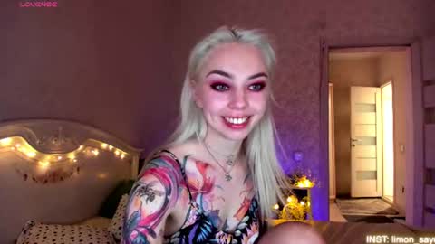 LilliMoore online show from 14, 6, 2026