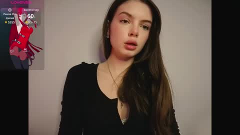 Snapshot of lillly_meow_ chatting on 3, 4, 2026 Lilia online show from 3, 4, 2026
