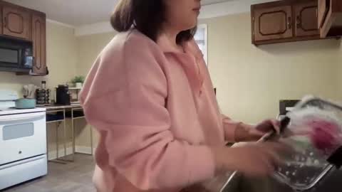 lilly_adams88 online show from 17, 2, 2025