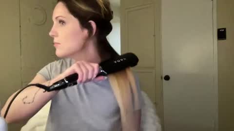 lilly_adams88 online show from 11, 6, 2026