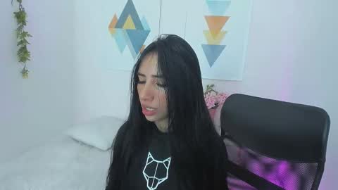 Sweety Lilly Love  online show from 8, 11, 2025