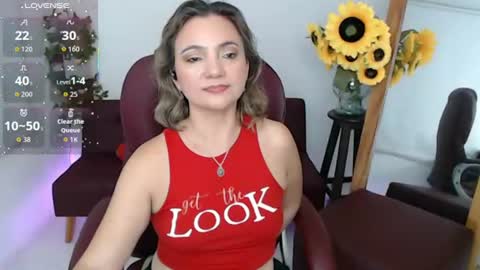 Snapshot of lilly_milf chatting on 28, 7, 2026 Lilly online show from 28, 7, 2026