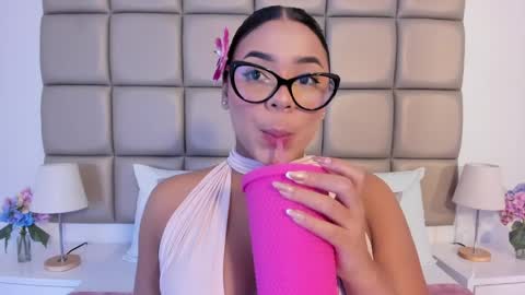 Lilly  online show from 26, 4, 2026