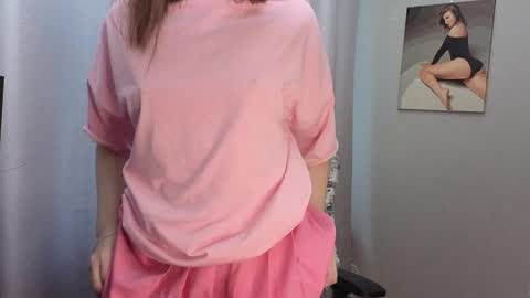 Snapshot of lillyfan_x chatting on 11, 5, 2026 LillyFan X online show from 11, 5, 2026