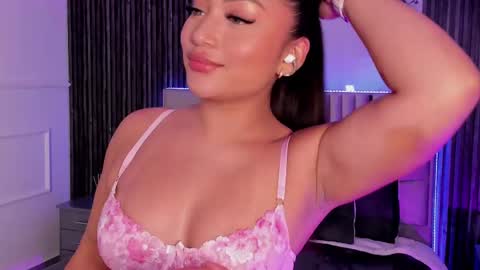 Snapshot of lillyortiz_ chatting on 22, 2, 2025 Lilly Ortiz online show from 22, 2, 2025
