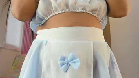 lillyy16 online show from 22, 4, 2026