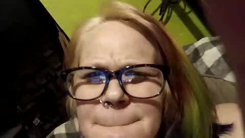 LilMizzTwizid online show from 3, 5, 2026