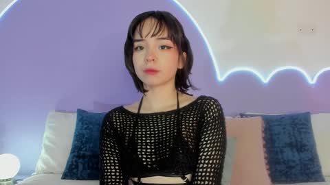 Lilou online show from 27, 1, 2025