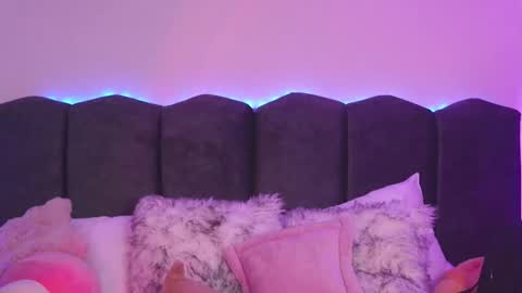 Lilou online show from 28, 2, 2026