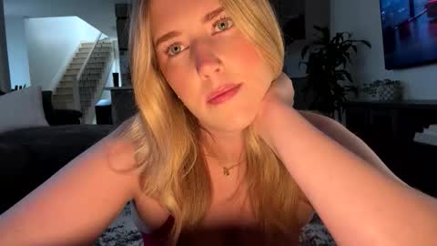 Ava online show from 23, 4, 2026