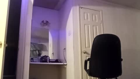 Snapshot of lilrissbaby chatting on 16, 6, 2026 lilrissbaby online show from 16, 6, 2026