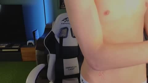 lilteddyboy online show from 8, 11, 2025