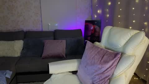 Lilu online show from 22, 2, 2025