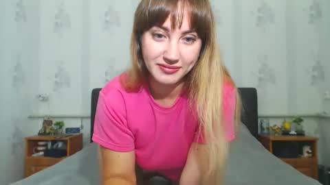 lilu_cute25 online show from 18, 11, 2025