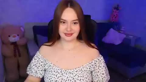 lily_baker_ online show from 25, 4, 2026