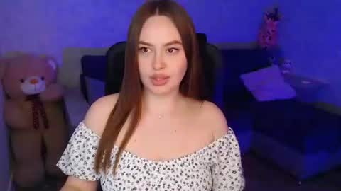 lily_baker_ online show from 25, 4, 2026