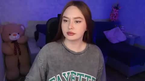 lily_baker_ online show from 27, 4, 2026