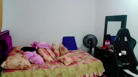 LILYB online show from 26, 2, 2025