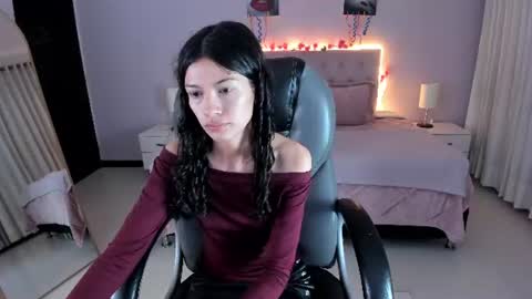 lily_bloom__ online show from 26, 7, 2026