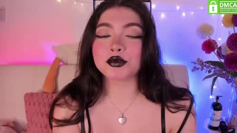 Snapshot of lily_cherry0 chatting on 22, 4, 2026 lily_cherry0 online show from 22, 4, 2026
