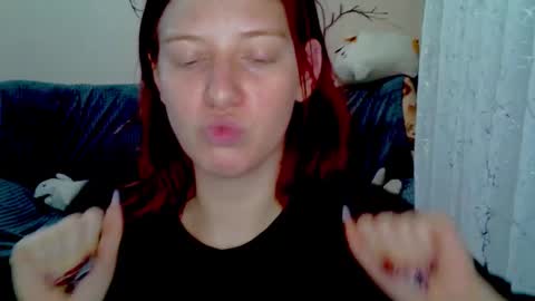 lily_ember online show from 5, 2, 2026