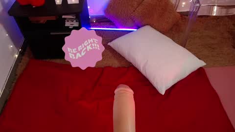 just lily online show from 20, 12, 2024